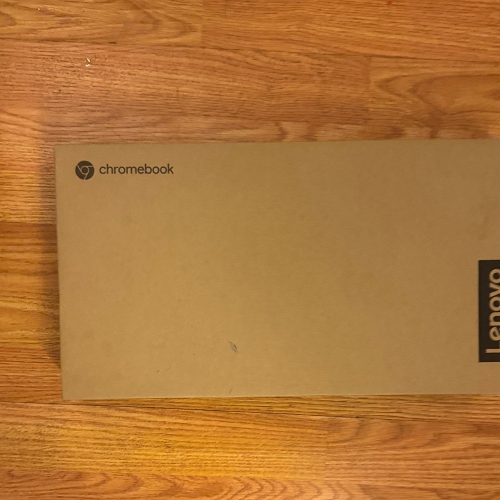 Lenovo Chromebook - Tan - Picture 2 of 6